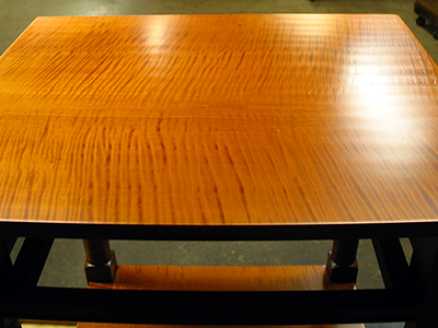 The top after refinishing. The top after refinishing.